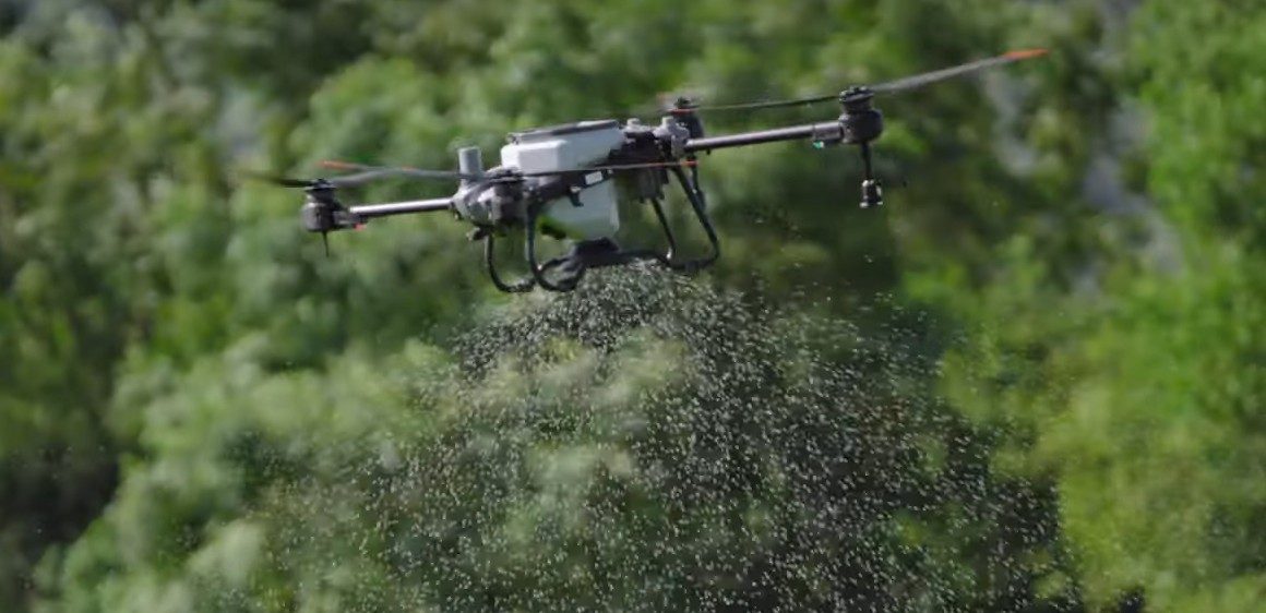 Distribuição de sólidos por drone: além da pulverização